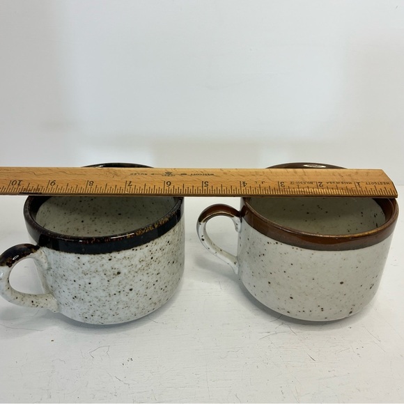 Vintage German Floral Ceramic Mugs Set - Brown and White - Picture 12 of 12